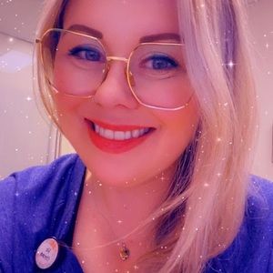 Meet your Posher, Kat